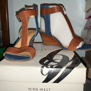 Nine West Brown and Blue Denim T-Strap Wedge Sandals Sz.6